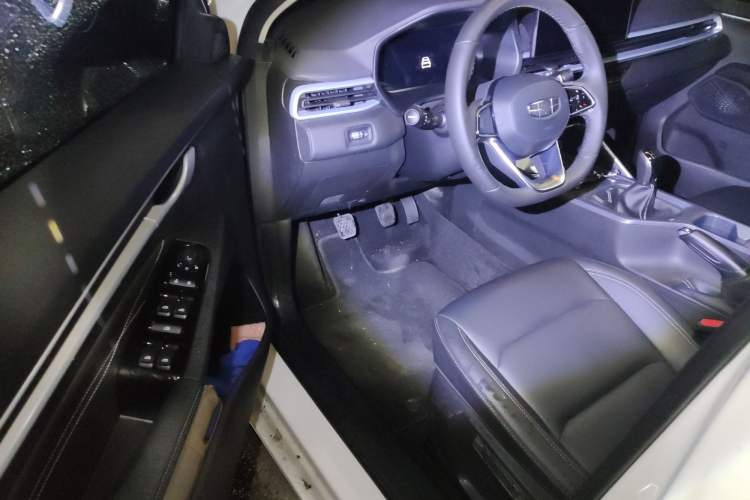 Used Geely Auto Emgrand 2025 4th Generation 1.5L Manual - Starry Edition