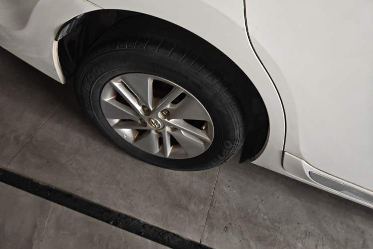 Used Toyota Corolla 2014 1.6L CVT GL-i
