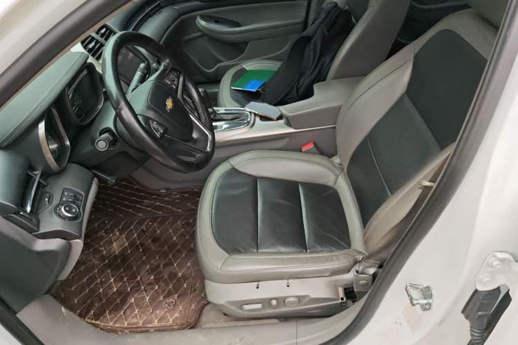 Used Chevrolet Malibu 2013 2.0L Automatic Luxury Edition Left Front Seat