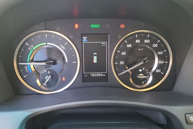 Used Toyota Alphard 2020 Dual-Engine 2.5L Prestige Edition
