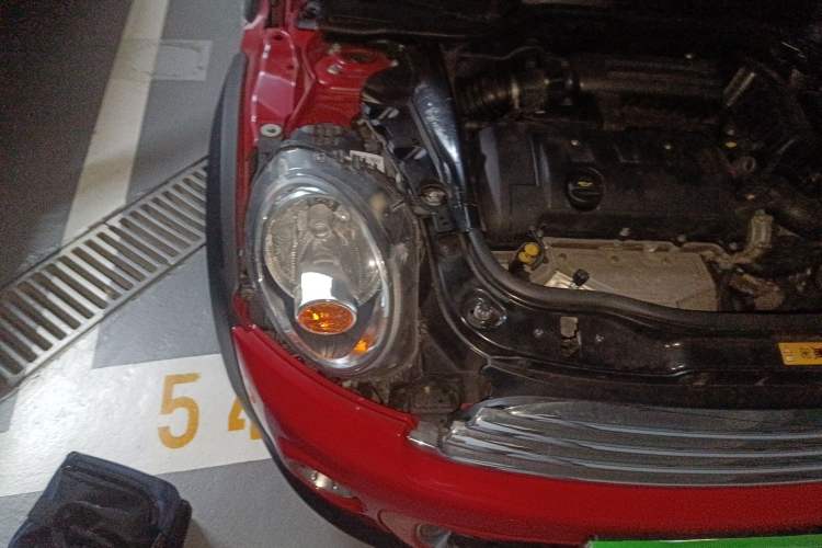 Used MINI 2012 1.6L ONE Baker Street Right Front Headlight