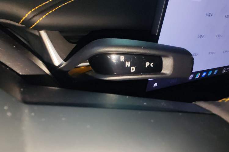 Used Xiaomi Auto SU7 Ultra 2025 Ultra Model Gear Lever