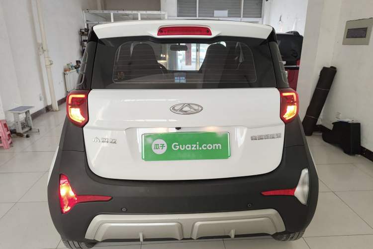 Used Chery Little Ant 2022 Revised Version Sweet Pink Edition Half-Sugar Version Lithium Iron Phosphate 30.7 kWh 30 kW 301 km