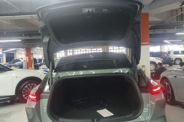 Used Nio ET5 2022 75 kWh Trunk