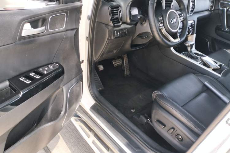 Used Kia KX5 2016 1.6T Automatic Two-Wheel Drive DLX Driver Seat