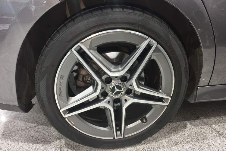 Used Mercedes-Benz CLA 2021 CLA 200 Right Rear Wheel Hub