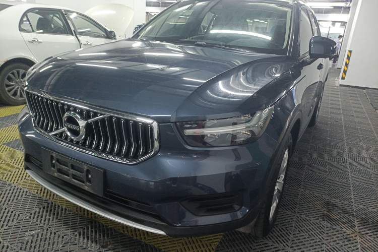Used Volvo XC40 2021 T4 4x4 SmartDrive Fashion Edition