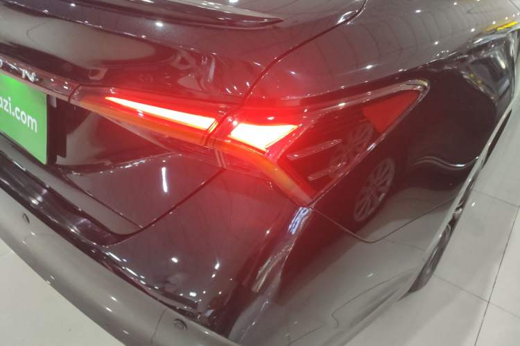 Used Toyota Avalon 2023 2.0L Luxury Edition