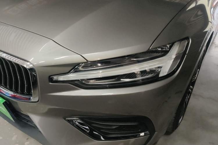 Used Volvo S60 2021 T4 Zhiyuan Luxury Edition