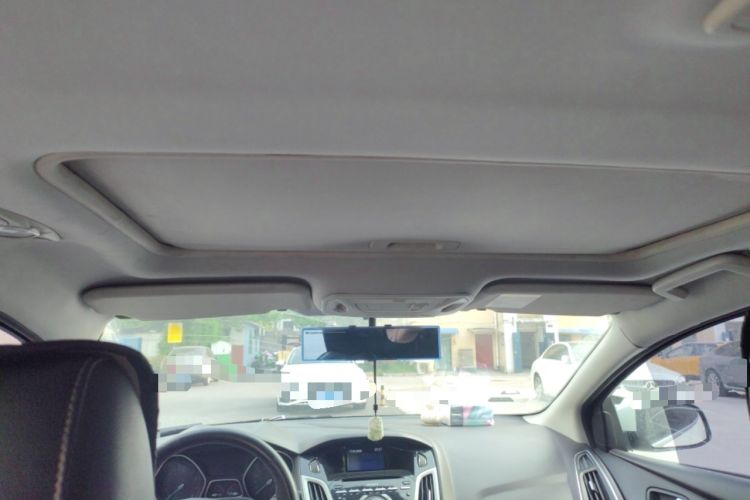 Used Ford Focus 2012 Hatchback 2.0L Automatic Luxury Sport Model