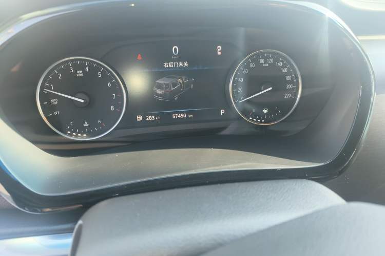 Used Buick GL8 2021 Land Cruiser Executive Class 652T Comfort Model