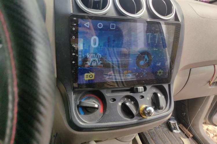 Used Wuling Hongguang 2010 1.2L Standard Version China IV Audio And AC Panel