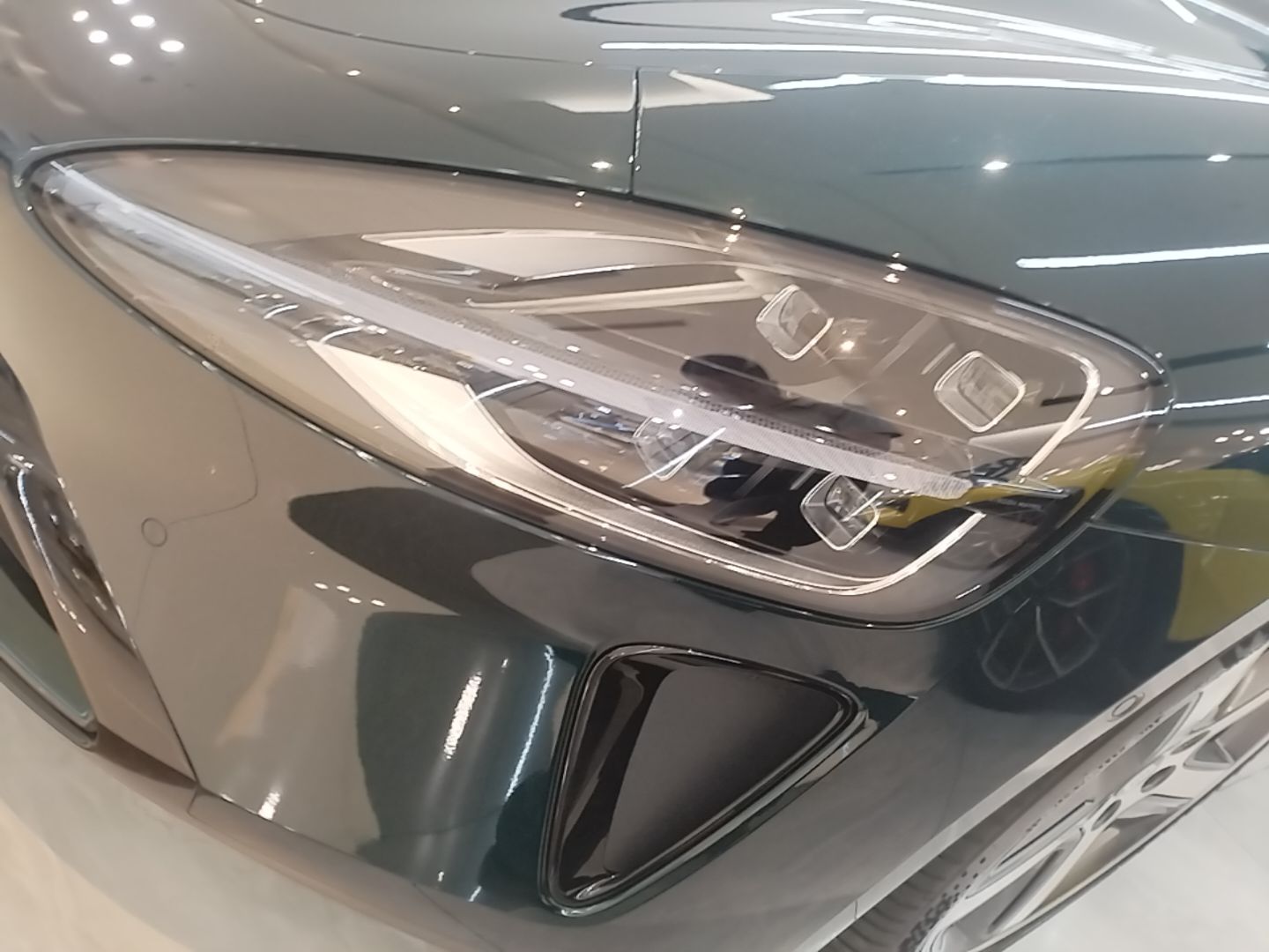 Xiaomi Auto SU7 2026 Model Max — снимка 8