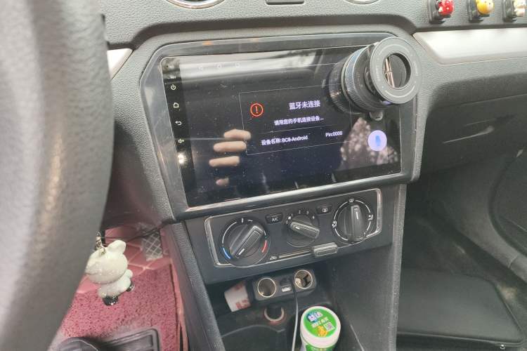 Used Volkswagen Jetta 2015 1.4L Manual Comfort Model
