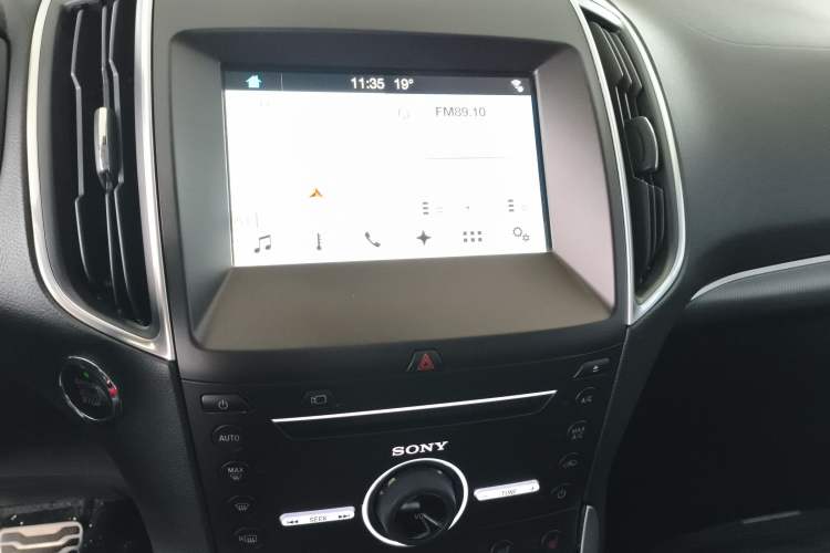 Used Ford Edge 2016 EcoBoost 245 Four-Wheel Drive Titanium 7-Seater
