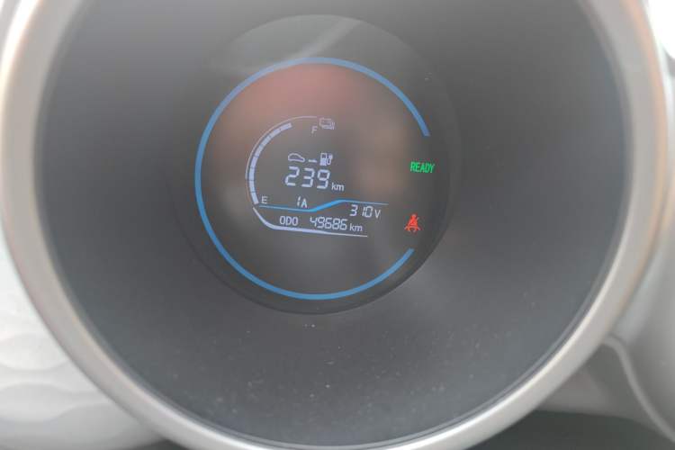 Used ORA Black Cat 2022 301km Base Version Ternary Lithium Odometer Close Up