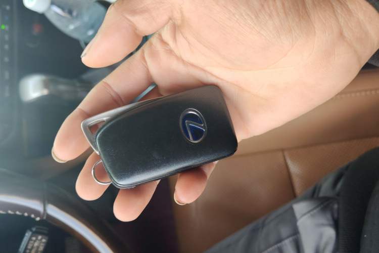 Used Lexus RX 2017 450h Mark Levinson Four-Wheel-Drive Luxury Edition