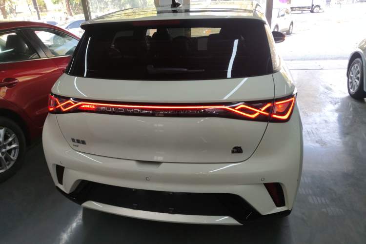 Used BYD Dolphin 2023 420 km Fashion Edition