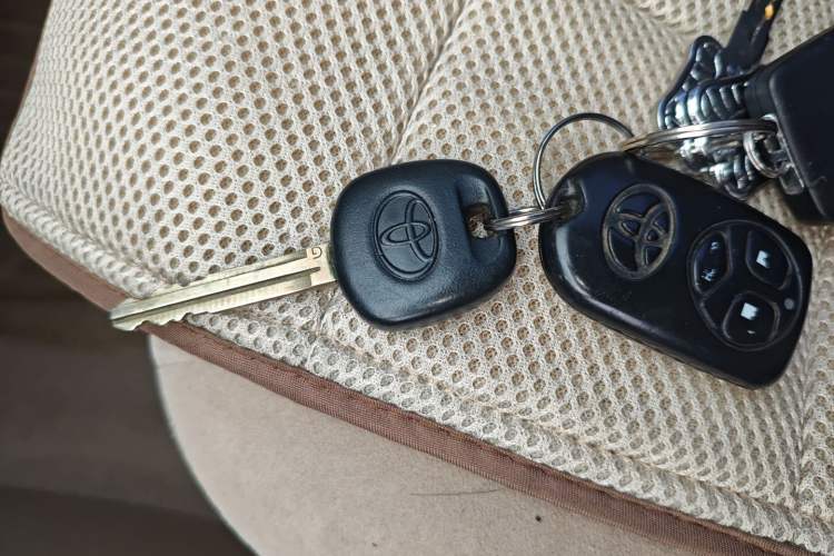 Used Toyota Corolla EX 2011 1.6L Automatic Classic Edition