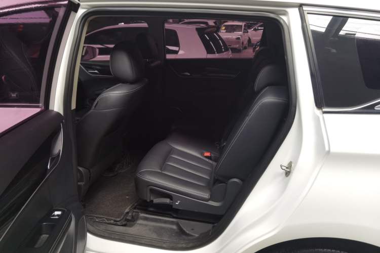 Used BYD Song MAX 2017 1.5T Automatic Smart Connect Luxury 7-Seater