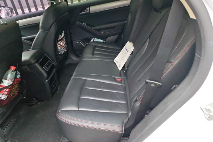 Used BYD Tang New Energy 2018 DM 2.0T All-Wheel Drive Smart Connect Genesis Edition 7 Seats China V Emission Standard
