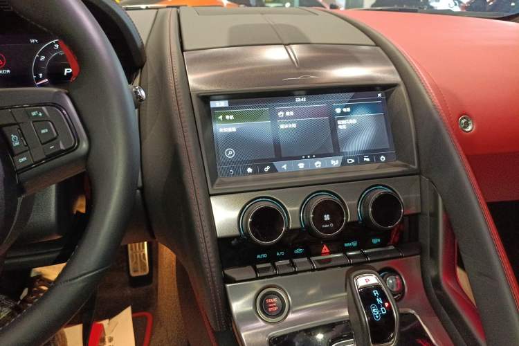 Used Jaguar F-TYPE 2024 P300 75th Anniversary Limited-Edition Hardtop Version Audio And AC Panel