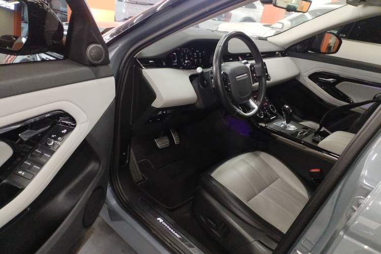 Used Land Rover Range Rover Evoque 2020 249 PS R-DYNAMIC S First-Edition Sport Custom Edition