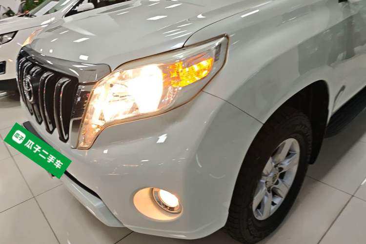 Used Toyota Prado 2015 2.7L Automatic Standard Edition
