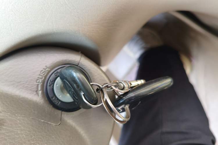 Used Toyota Corolla EX 2011 1.6L Manual Classic Edition
