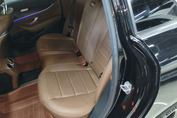 Used Mercedes-Benz E-Class 2019 Restyled E 300 L Sporty and Stylish Edition
