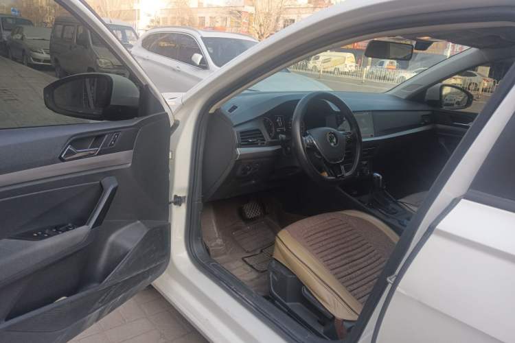 Used Volkswagen Lavida 2019 1.5L Automatic Fashion Edition China VI