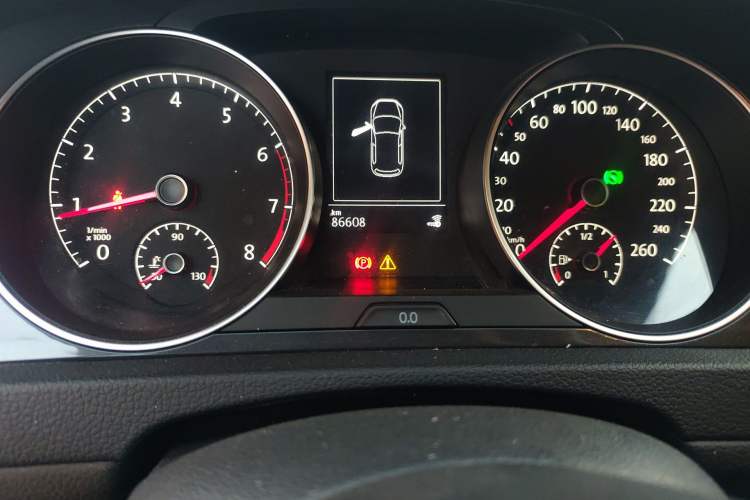 Used Volkswagen Golf 2019 280TSI DSG Comfort Version China VI Standard
