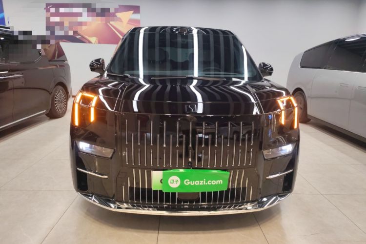 Used Zeekr 009 2024 Six-Seat Executive Version 4WD 108 kWh
