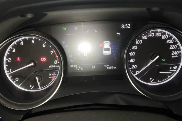 Used Toyota Camry 2019 2.0G Luxury Edition China VI Standard Instrument Cluster