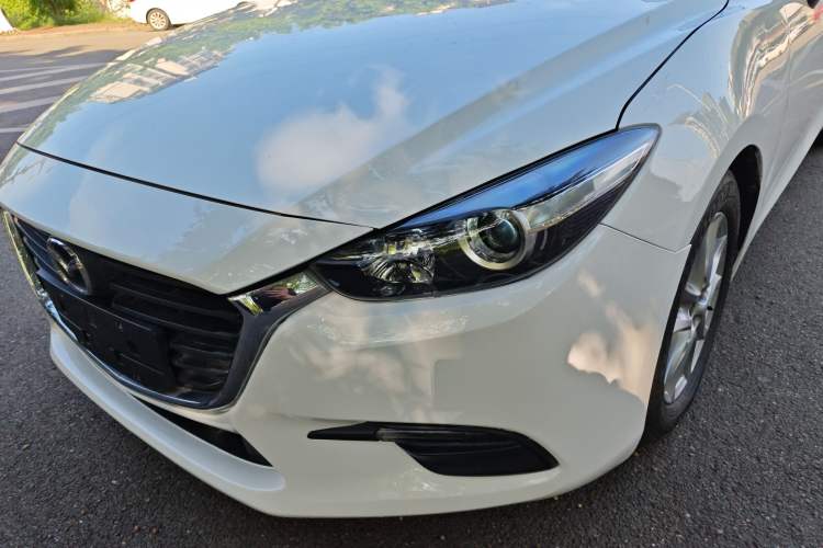 Used Mazda 3 Axela 2017 Sedan 1.5L Automatic Comfort Model Emission Standard China V Left Front Headlight
