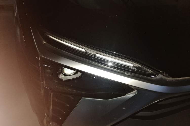 Used Nio ES8 2022 75 kWh 7-Seater Version
