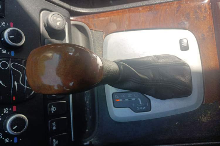 Used Volvo XC90 2013 2.5T T5 Executive Upgrade Edition Gear Lever