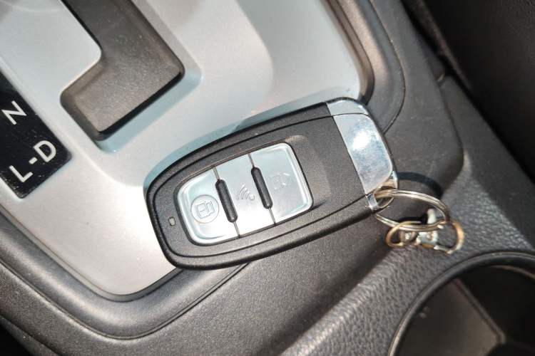 Used Subaru Forester 2014 2.0i Automatic Luxury Edition
