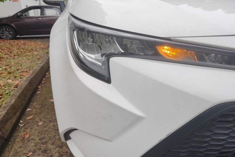 Used Toyota Levin 2022 Dual-Motor 1.8H E-CVT Progressive Edition Right Front Headlight