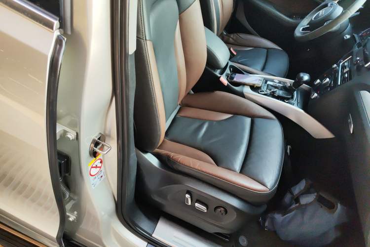 Used Audi Q5 2017 Plus 40 TFSI Technology Model