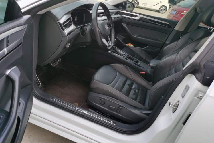 Used Volkswagen FAW-Volkswagen CC 2021 380TSI Striking Edition
