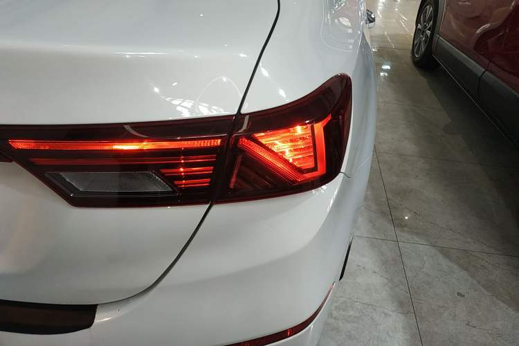 Used Kia K3 2021 Revised 1.5L CVT Youth Edition Right Rear Taillight