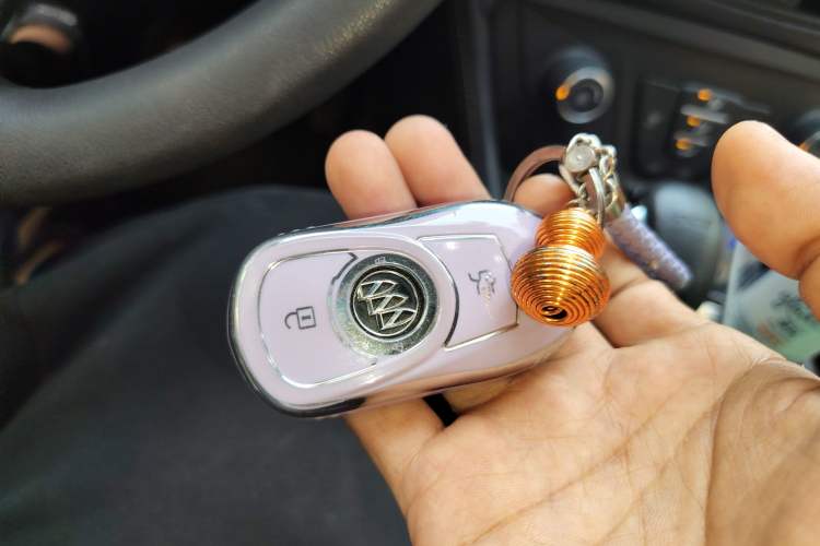 Used Buick Envision 2017 20T Two-Wheel-Drive Tech Edition