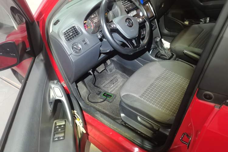 Used Volkswagen Polo 2018 1.5L Automatic Enjoyment Model Driver Seat