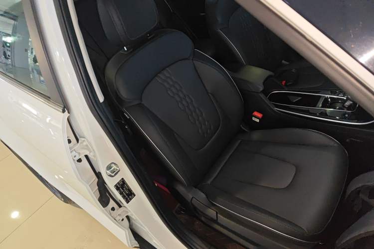 Used Hyundai ix25 2020 1.5L CVT GLS Smart Model
