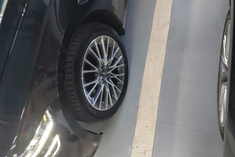 Used Genesis G80 2021 2.5T Rear-Drive Luxury Edition