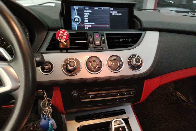 Used BMW Z4 2013 sDrive20i Leading Model