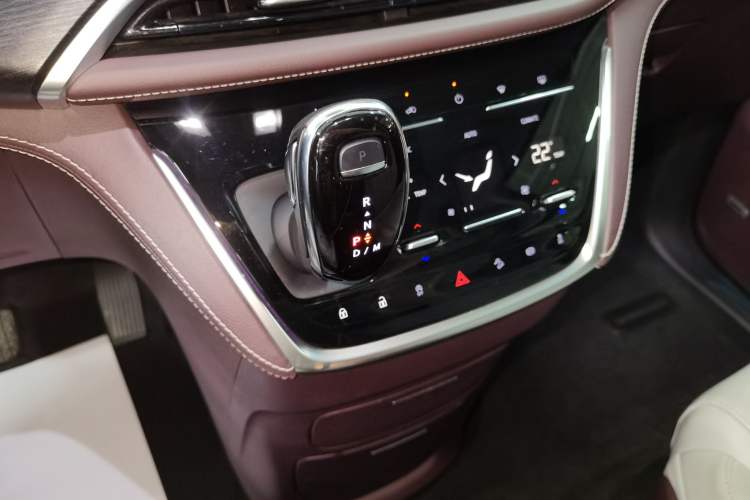 Used Buick GL8 2021 Avenir Aivia Six-Seat Luxury Edition