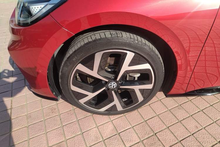 Used Volkswagen ID.3 2026 Smart Edition Advanced Intelligent GTX Kit Model
