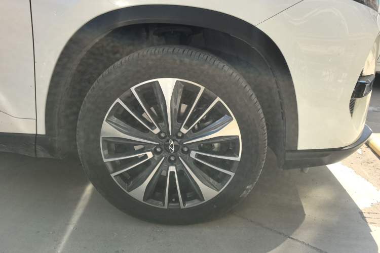 Used Chery Tiggo 8 PRO 2025 390T Two-Wheel Drive Prestige Version I Right Front Wheel Hub